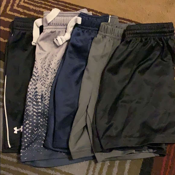 BOYS SPORTS SHORTS - Picture 1 of 1